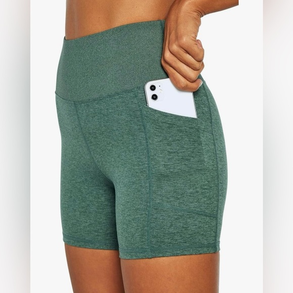 NWT Zobha Women's 2 Pack Bailey High Rise Pocket Bike Short - Picture 8 of 10